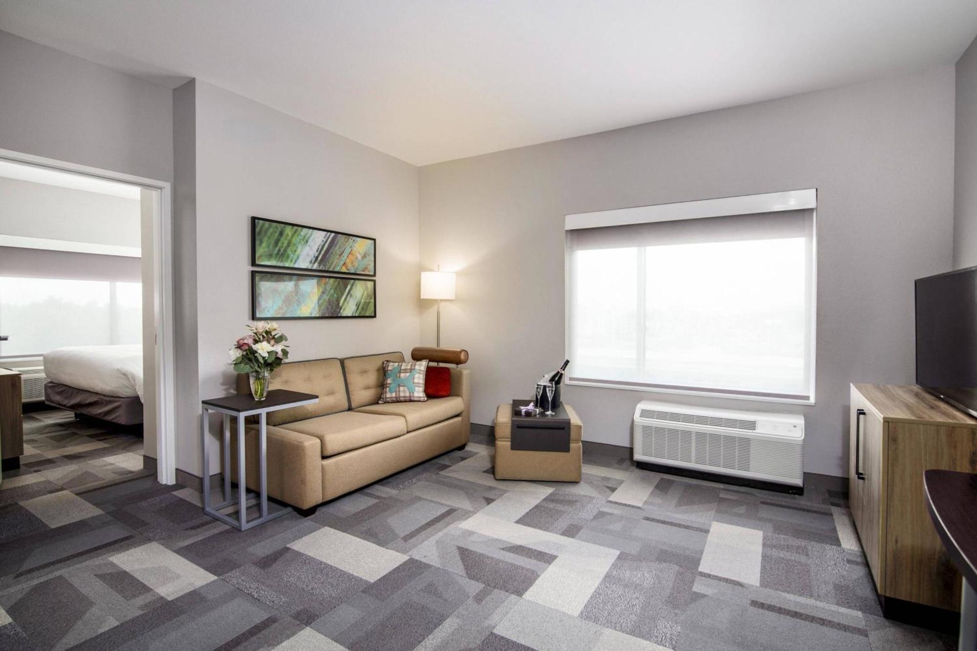 Towneplace Suites By Marriott Houston Hobby Airport Экстерьер фото